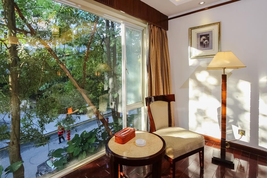 Yihe Hotel Guangzhou Exterior photo