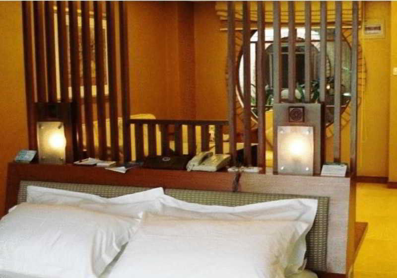 Yihe Hotel Guangzhou Exterior photo