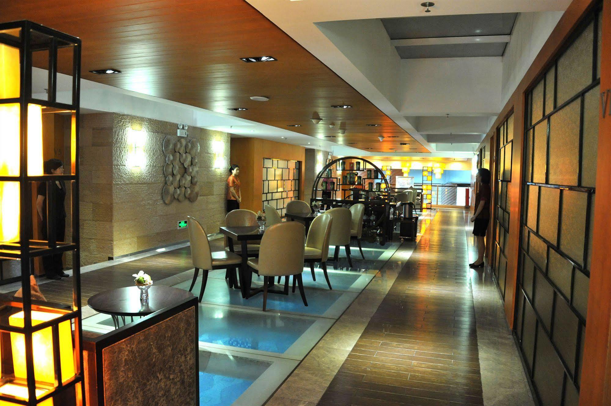 Yihe Hotel Guangzhou Exterior photo